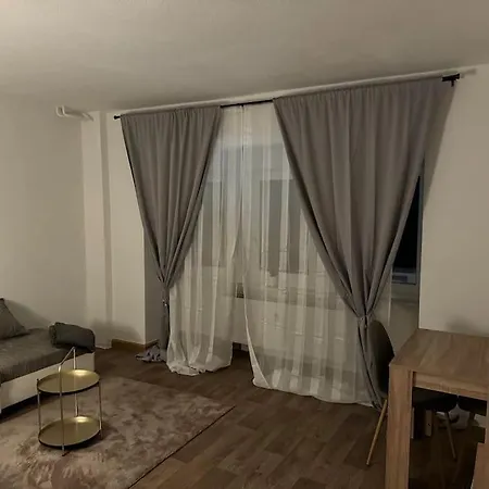 Ferienwohnung Wohnung Innenstadt Am Burgsee Bad Salzungen Exterior photo