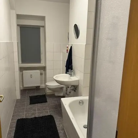 Ferienwohnung Wohnung Innenstadt Am Burgsee Bad Salzungen Exterior photo